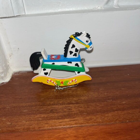 unicorn ornament - Picture 2 of 2